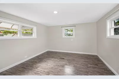 209 New Yorker Avenue, Chelmsford, MA 01824 - Photo 7