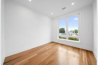 218-220 Old Colony Avenue #205, Boston, MA 02127 - Photo 5