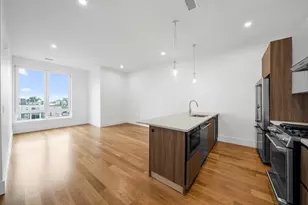 218-220 Old Colony Ave, Boston, MA 02127 - Photo 3