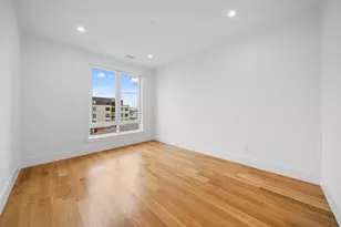 218-220 Old Colony Ave, Boston, MA 02127 - Photo 9