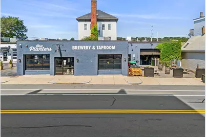 232 Rantoul St, Beverly, MA 01915 - Photo 1