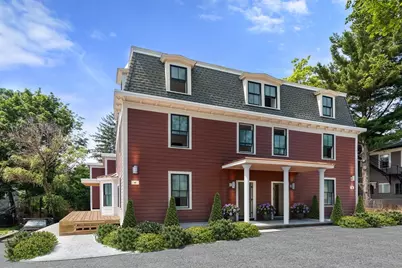 12 Goodwin Place #Unit 12-1, Brookline, MA 02445 - Photo 1