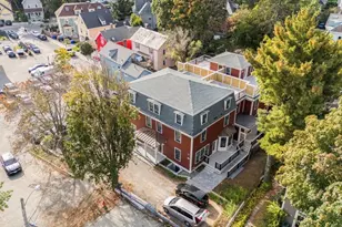 12 Goodwin Pl, Brookline, MA 02445 - Photo 3