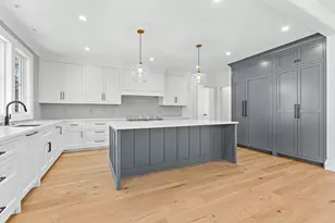 12 Bird Hill Ave, Wellesley, MA 02481 - Photo 9