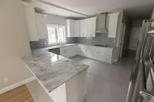 217 Prospect St, Auburn, MA 01501 - Photo 9