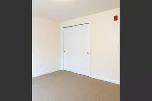 361 Hildreth St, Lowell, MA 01850 - Photo 5