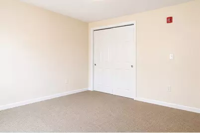 361 Hildreth St #24, Lowell, MA 01850 - Photo 5