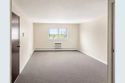 361 Hildreth St #24, Lowell, MA 01850 - Photo 1