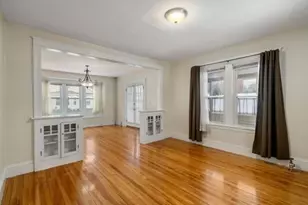 278 Greenwood St, Worcester, MA 01607 - Photo 3