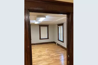 23 Southwick St, Agawam, MA 01030 - Photo 5