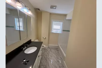 10 Centennial #2, Framingham, MA 01701 - Photo 3