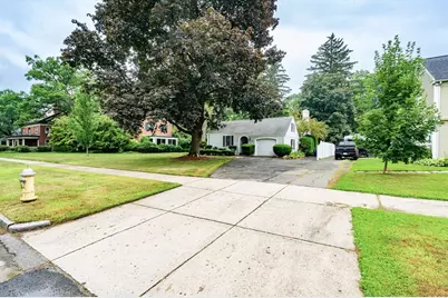 59 Ingersoll Grv, Springfield, MA 01109 - Photo 39