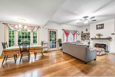 59 Ingersoll Grv, Springfield, MA 01109 - Photo 9