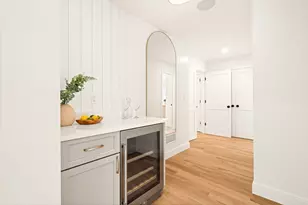 2 Stephanie St, Burlington, MA 01803 - Photo 25