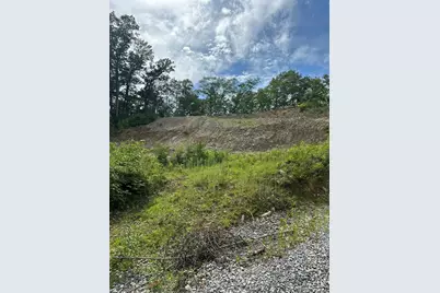 31 Walsh Ave, Auburn, MA 01501 - Photo 11