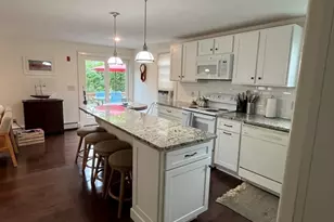 118 Knott Ave, Sandwich, MA 02563 - Photo 3