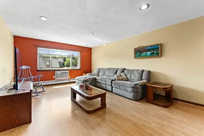 1 Hallmark Gardens #8, Burlington, MA 01803 - Photo 1