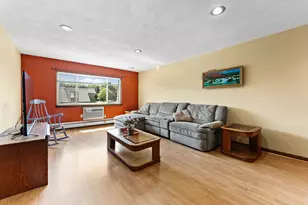 1 Hallmark Gdns, Burlington, MA 01803 - Photo 1