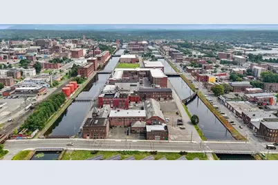 81 Sargeant St, Holyoke, MA 01040 - Photo 3