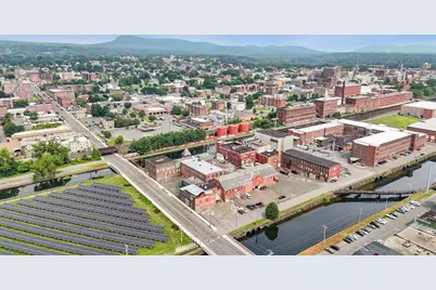 81 Sargeant St, Holyoke, MA 01040 - Photo 29