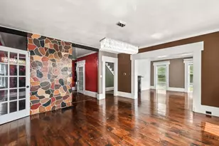 90 Mechanic St, Fitchburg, MA 01420 - Photo 9