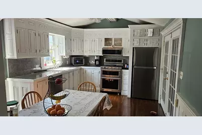 122 Pleasant Valley St, Methuen, MA 01844 - Photo 3