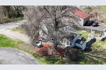 122 Pleasant Valley St, Methuen, MA 01844 - Photo 17