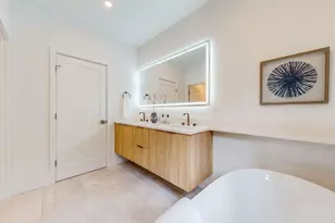 140 Columbia St, Brookline, MA 02446 - Photo 35