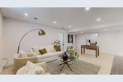 140 Columbia St #1, Brookline, MA 02446 - Photo 37