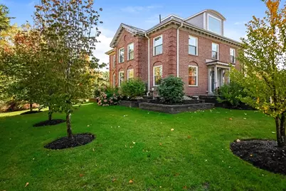 2-4 Evergreen Ave, Newton, MA 02466 - Photo 5