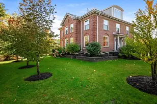 24 Evergreen Ave, Newton, MA 02466 - Photo 5