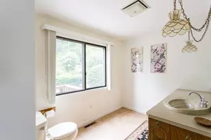 22 Beach Dr, West Brookfield, MA 01585 - Photo 13