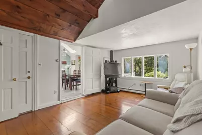 102 Nashawena St, Falmouth, MA 02540 - Photo 23