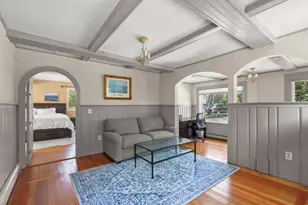 102 Nashawena St, Falmouth, MA 02540 - Photo 15