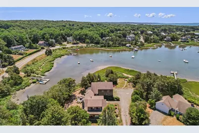 102 Nashawena St, Falmouth, MA 02540 - Photo 5