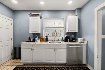 127 Hillberg Ave, Brockton, MA 02301 - Photo 15