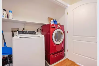 8A Whitins Rd, Sutton, MA 01590 - Photo 13