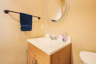 8 A Whitins Rd, Sutton, MA 01590 - Photo 9