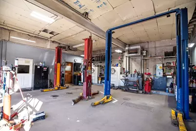 1615 Osgood St, North Andover, MA 01845 - Photo 5