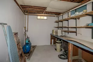 25 Inverness Rd, Swansea, MA 02777 - Photo 21