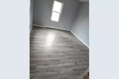 54 Marietta St, North Adams, MA 01247 - Photo 9