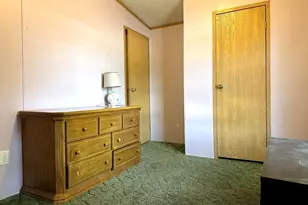 10 Eldorado Dr, Marlborough, MA 01752 - Photo 9