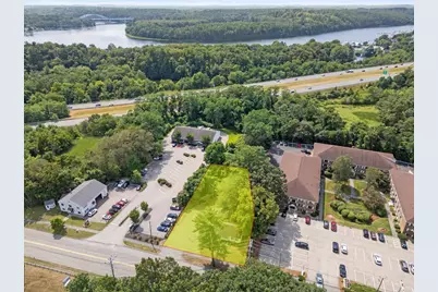 47 Macy St, Amesbury, MA 01913 - Photo 1