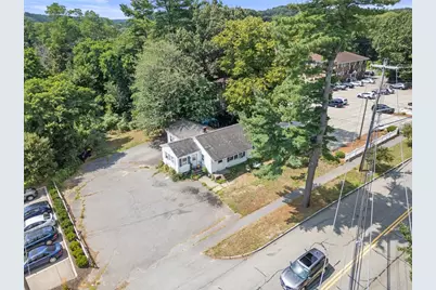 47 Macy St, Amesbury, MA 01913 - Photo 5