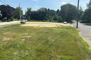 60 Gilbert St, North Brookfield, MA 01535 - Photo 1