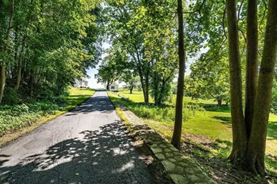 63 Uxbridge Rd, Sutton, MA 01590 - Photo 29