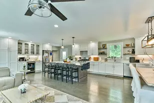 20 Lakeview Rd, Webster, MA 01570 - Photo 15