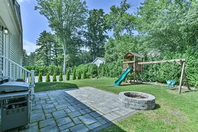 20 Lakeview Road, Webster, MA 01570 - Photo 9