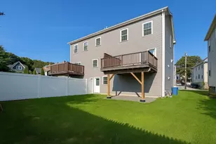 46 Wellington St, Waltham, MA 02453 - Photo 37