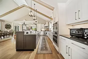 17 Chestnut Ln, Littleton, MA 01460 - Photo 7